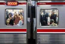 அரசு ஊழியர்கள் பொதுப் போக்குவரத்தை பயன்படுத்தினால் மட்டும் பதவி உயர்வு: ஜகார்த்தா