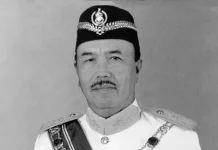 சபா மாநில முன்னாள் ஆளுநர் அஹ்மத்ஷா அப்துல்லா காலமானார் ; மாநிலக் கொடி அரைக்கம்பத்தில் பறக்கவிடப்படும்