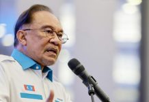 பிரதமர் ஒரு நாள் பயணமாக சபா சென்றடைந்தார்