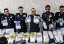 கைவிடப்பட்ட காரில் இருந்து 4 மில்லியன் பெறுமானமுள்ள போதைப்பொருள் பறிமுதல்