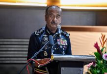 ஐஜிபி: புக்கிட் அமான் கூட்டு நடவடிக்கைக்குப் பிறகு KL ஹோட்டலில் பதுங்கியிருந்த இந்திய நாட்டவர் நாடு கடத்தப்பட்டார்