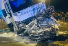 சாலை விபத்தில் பெற்றோர் மரணம்: அனாதைகளாகிய 3 பிள்ளைகள்