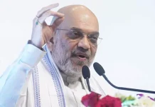 இந்தியாவில் ஆங்கிலம் பேசுபவர்கள் விரைவில் அவமானமாக உணர்வார்கள்: அமித் ஷா