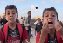 உணவு கிடைக்காமல் மண்ணை சாப்பிடுகிறோம்.. இரக்கம் காட்டுங்கள் – காசா சிறுவனின் கலங்க வைக்கும் வீடியோ