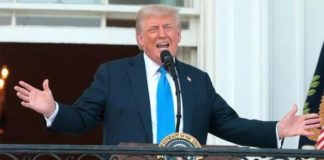 அதிபர் டோனல்ட் டிரம்ப், 12 நாடுகளிலிருந்து அமெரிக்காவுக்குப் பயணம் மேற்கொள்வதைத் தடை