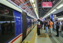 எல்.ஆர்.டி கெலானா ஜெயா வழித்தடத்தில் திடீரென்று ஏற்பட்ட தொழில்நுட்ப கோளாறு காரணமாக சேவையில் தாமதம்