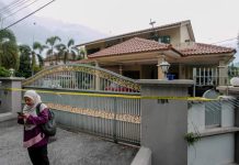 ஈப்போவில் உள்ள வீட்டில் ஏற்பட்ட தீ விபத்தில் மனைவி கொல்லப்பட்ட 3 வாரங்களுக்குப் பிறகு ஹம்சாவின் மாமனார் உயிரிழந்தார்