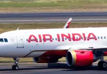 டெல்லியில் தரையிறங்கிய ஏர் இந்தியா விமானத்தில் தீ விபத்து ஏற்பட்டதால் பரபரப்பு..!