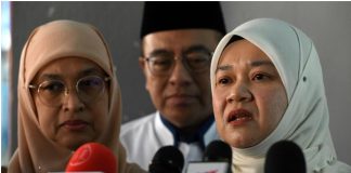 வெளிப்படையான உள்ளடக்கமற்ற எந்த நிகழ்ச்சிகளிலும் கலந்துகொள்ளவேண்டாம்: ஆசிரியர்களுக்கு கல்வி அமைச்சர் அறிவுரை