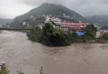 இமாசல பிரதேசம்: வெள்ளம், நிலச்சரிவுக்கு பலி எண்ணிக்கை 199 ஆக உயர்வு