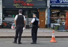 லண்டனில் இந்திய உணவகத்துக்கு தீ வைப்பு: 2 பேர் கைது
