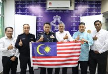 MATRIX CONCEPT நிறுவனம் ‘ஜாலூர் ஜெமிலாங்’ தேசியக்கொடியைப் பறக்கவிடும் இயக்கத்தை தொடங்கியது.