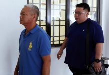 போலி ஸ்டிக்கர் பயன்படுத்திய வழக்கில் நிறுவனம் மற்றும் இரண்டு இயக்குநர்கள் மீது குற்றச்சாட்டு