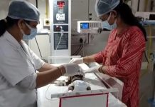 20 நாள் பெண் குழந்தை உயிருடன் புதைக்கப்பட்ட நிலையில் மீட்பு