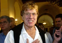 ஆஸ்கர் விருது பெற்ற ஹாலிவுட் நடிகர், இயக்குனர் மரணம்