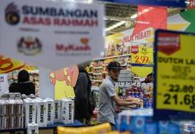 Kerajaan tidak kompromi peniaga naikkan harga barang SARA
