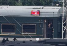 கிம் ஜோங் உன்னின் பச்சை இரகசிய இரயில்: ஒரு விசித்திரமான பயணம்!