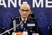 மோசடி கும்பலிடம் 6 மில்லியன் ரிங்கிட்டை இழந்த ஓய்வு பெற்றவர்