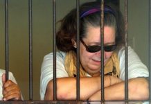 போதைப்பொருள் வழக்கில் மரண தண்டனை விதித்த பிரிட்டிஷ் கைதியை சொந்த நாட்டுக்கு திருப்பி அனுப்புகிறது இந்தோனேசியா