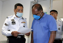 ஈப்போ KTMB நிலையத்தில் ஆறு வாகனங்களை சேதப்படுத்தியதற்காக வேன் ஓட்டுநருக்கு RM8,000 அபராதம்