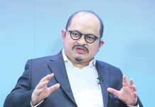 அழுத்தம் அதிகரிப்பு : அன்வாரின் அரசியல் செயலாளர் பதவியிலிருந்து விலகினார் ஷம்சுல்