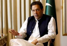 தனிமை சிறையில் இம்ரான்கானை அடைத்து சித்ரவதை: பாகிஸ்தான் எம்.பி. குற்றச்சாட்டு