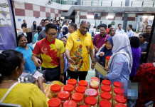 இந்தியத் தொழில்முனைவோருக்குப் புதிய அத்தியாயத்தைத் திறந்து வைத்த ரமணன்;RM471 மில்லியனுக்கு மேல் நிதி ஒதுக்கீடு