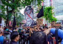 MACC தலைமை ஆணையர் டான் ஸ்ரீ அஸாம் பாக்கி பதவி விலகக் கோரி பேரணி