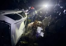 80 மீட்டர் பள்ளத்தாக்கில் கார் கவிழ்ந்து உயிரிழந்த 56 வயது நபர்