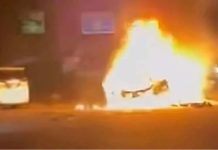 ஜாலான் துன் ரசாக்: கார் தீப்பற்றி எரிந்து விபத்து; 20 வயது பெண் ஓட்டுநருக்கு 70% தீக்காயம்!