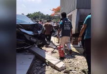 பள்ளி வளாகத்தில் நுழைந்த கார்; மாணவி பலி- மற்றொரு மாணவி படுகாயம்