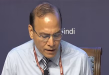 60 ஆயிரம் டன் எல்.பி.ஜி. வாயுவுடன் 2 கப்பல்கள் இந்தியாவுக்கு வருகை: மத்திய அரசு