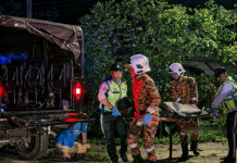 இனானாமில் கோர விபத்து: டிரெய்லர் லோரியின் பின்னால் மோதிய ஆக்சியா கார் – ஒருவர் பலி; மற்றொருவர் படுகாயம்!