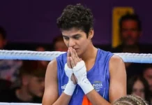 இந்திய வீராங்கனைகள் தங்க அசத்தல்