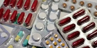 மருந்துச்சீட்டு இல்லாமல் மருந்து விற்ற கடை மேலாளருக்கு RM3,000 அபராதம்