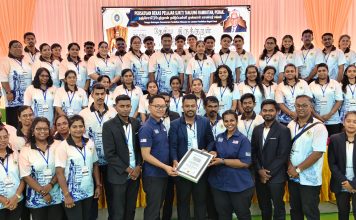 1,330 குறள்களை ஒப்புவித்து வரலாற்றுச் சாதனை மலேசிய சாதனை புத்தகத்தில் இடம்பெற்றது