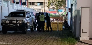 அடுக்குமாடிக் குடியிருப்பின் 17ஆவது மாடியிலிருந்து விழுந்ததாக சந்தேகிக்கப்படும் பெண் உயிரிழந்தார்