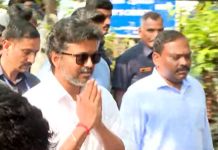 பேட்டரி காரில் கோட்டையை சுற்றி பார்த்த முதல்-அமைச்சர் விஜய்…