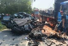 புதிய கார் வாங்கிய அன்றே விபத்து; 6 பேர் பலி