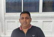 டத்தோ டாக்டர் முகமது புவாட் சர்காஷியின் கருத்துக்கு எதிராக காவல் நிலையத்தில் புகார் – ம.இ.கா. ஜோகூர் தலைவர் ரவீன் குமார்
