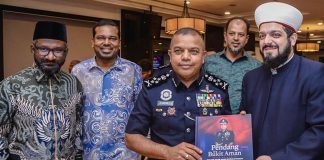 போலீஸ் படையில் 35 ஆண்டுகள் பணியாற்றிய அயோப் கான் ஞாயிற்றுக்கிழமை ஓய்வு பெறுகிறார்