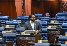 செகாமட் பள்ளி இடமாற்றம் முன்னேறும் போது SJKT லாடாங் சுங்கை மூவாருக்கு ஒரு புதிய அத்தியாயம் தொடங்குகிறது; யுனேஸ்வரன்