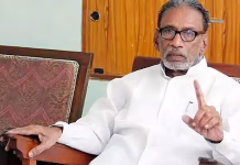 பிரபாகரன் உயிருடன் இருக்கிறார்.. உரிய நேரத்தில் வெளிவருவார்: பழ. நெடுமாறன் பேட்டி