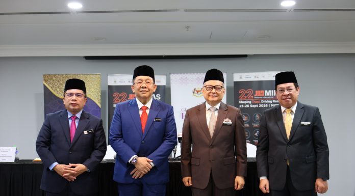 மலேசியாவின் உலகளாவிய ஹலால் பார்வை: JAKIM, MATRADE இணைந்து GHaS 2026 உச்சநிலை மாநாடு பிரகடனம்