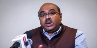 புதிய ஒத்துழைப்புத் துறைகளை ஆராய அன்வார் கேரளாவுக்குப் பயணம்