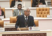 பேராக் அரசு மருத்துவமனைகளில் நெரிசல்: நோயாளிகள் சீக்கிரம் வருவதே காரணம் – எ.சிவநேசன்