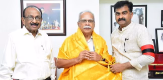 மலேசிய உரிமை கட்சி தலைவர் பேராசிரியர் ராமசாமி சென்னை வருகை: வைகோவுடன் சந்திப்பு …